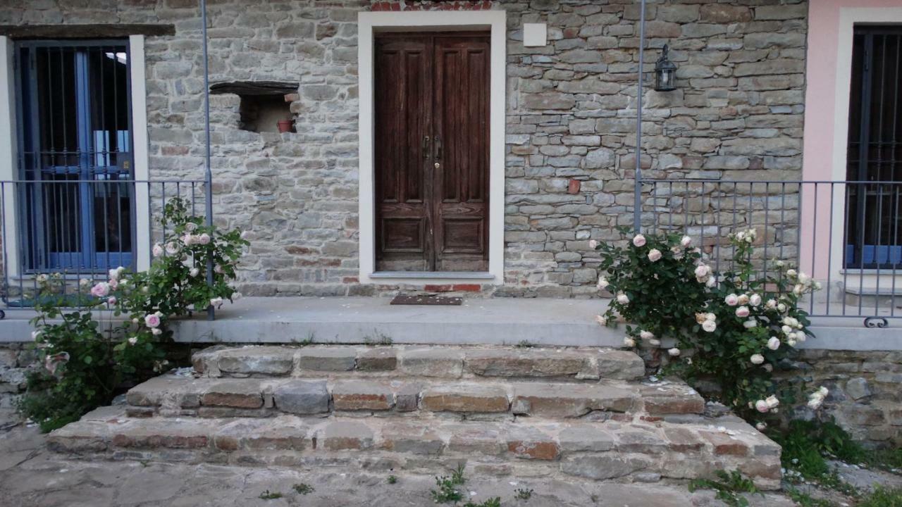 Corte Di Langa Cossano Belbo Kültér fotó